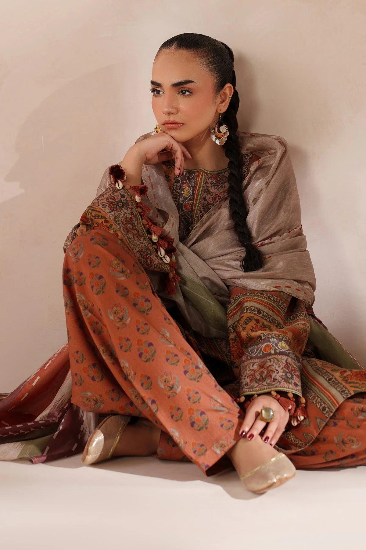 BAROQUE - 3PC VISCOSE PRINTED SHIRT WITH VISCOSE PRINTED DUPATTA AND TROUSER - HZU2519