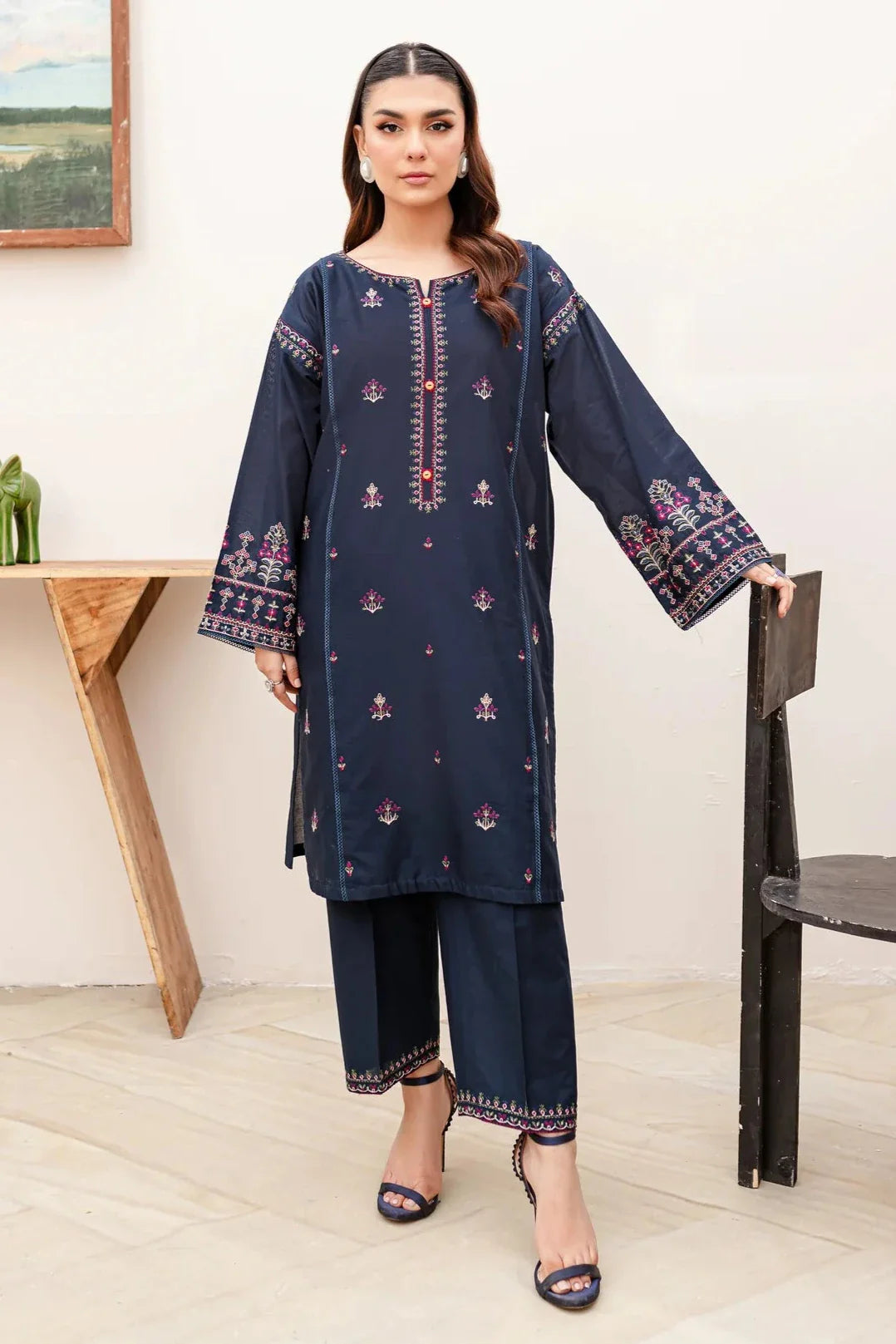 BATIK - 2PC KHADDAR EMBROIDERED SHIRT WITH KHADDAR EMBROIDERED TROUSER - HZG1908