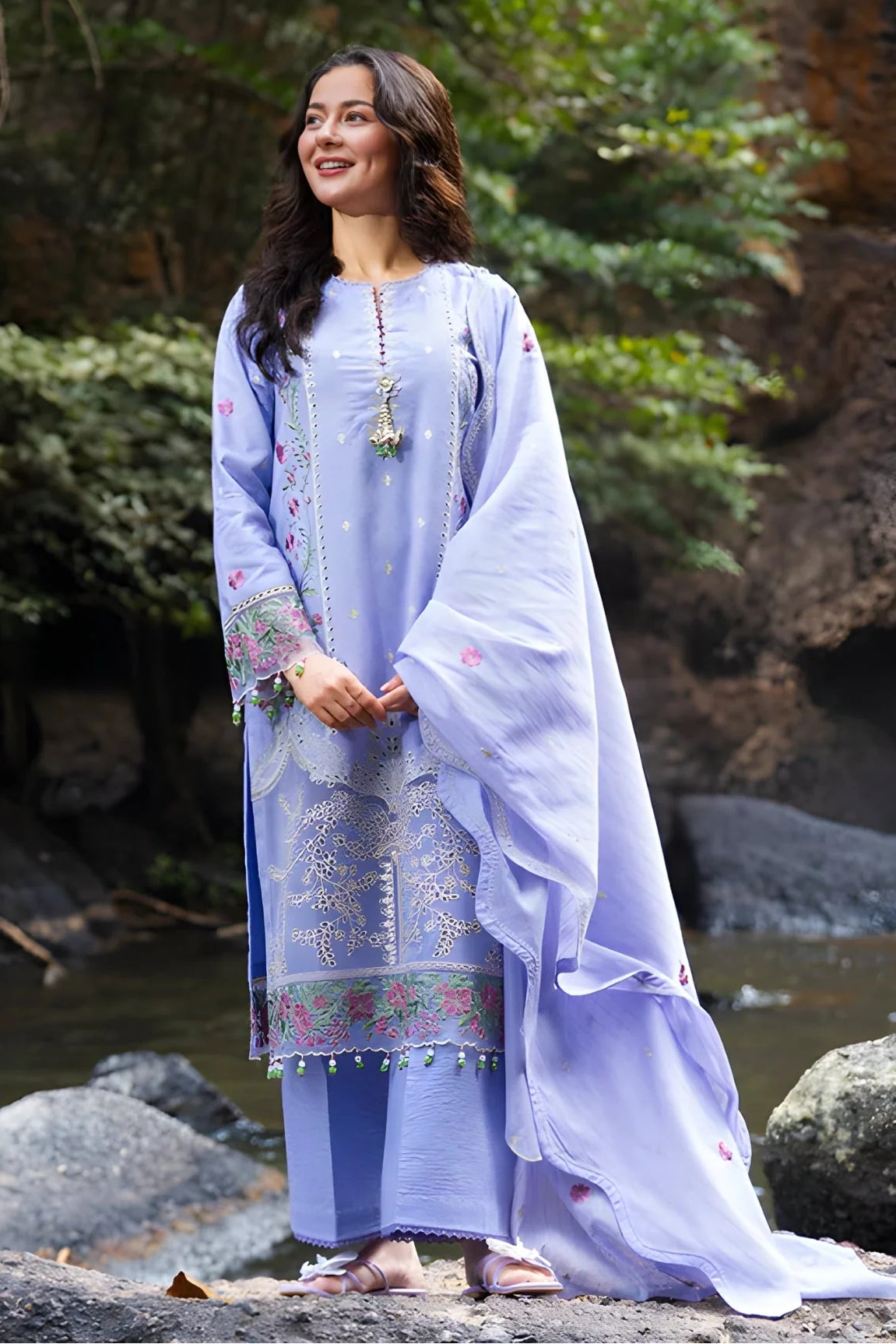 AL KARAM - 3PC LAWN EMBROIDERED SHIRT WITH MANAAR PRINTED DUPATTA AND TROUSER - HZG3097