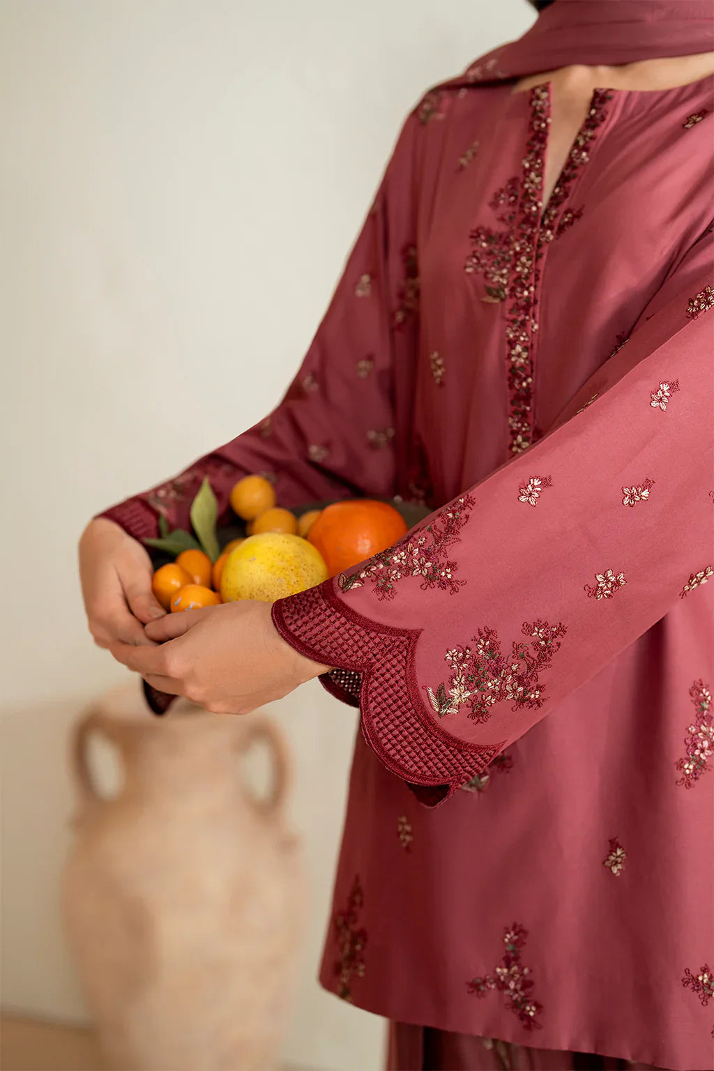 IZNIK - 3PC DHANAK EMBROIDERED SHIRT WITH TWILL PRINTED SHAWL AND TROUSER - HZG2393