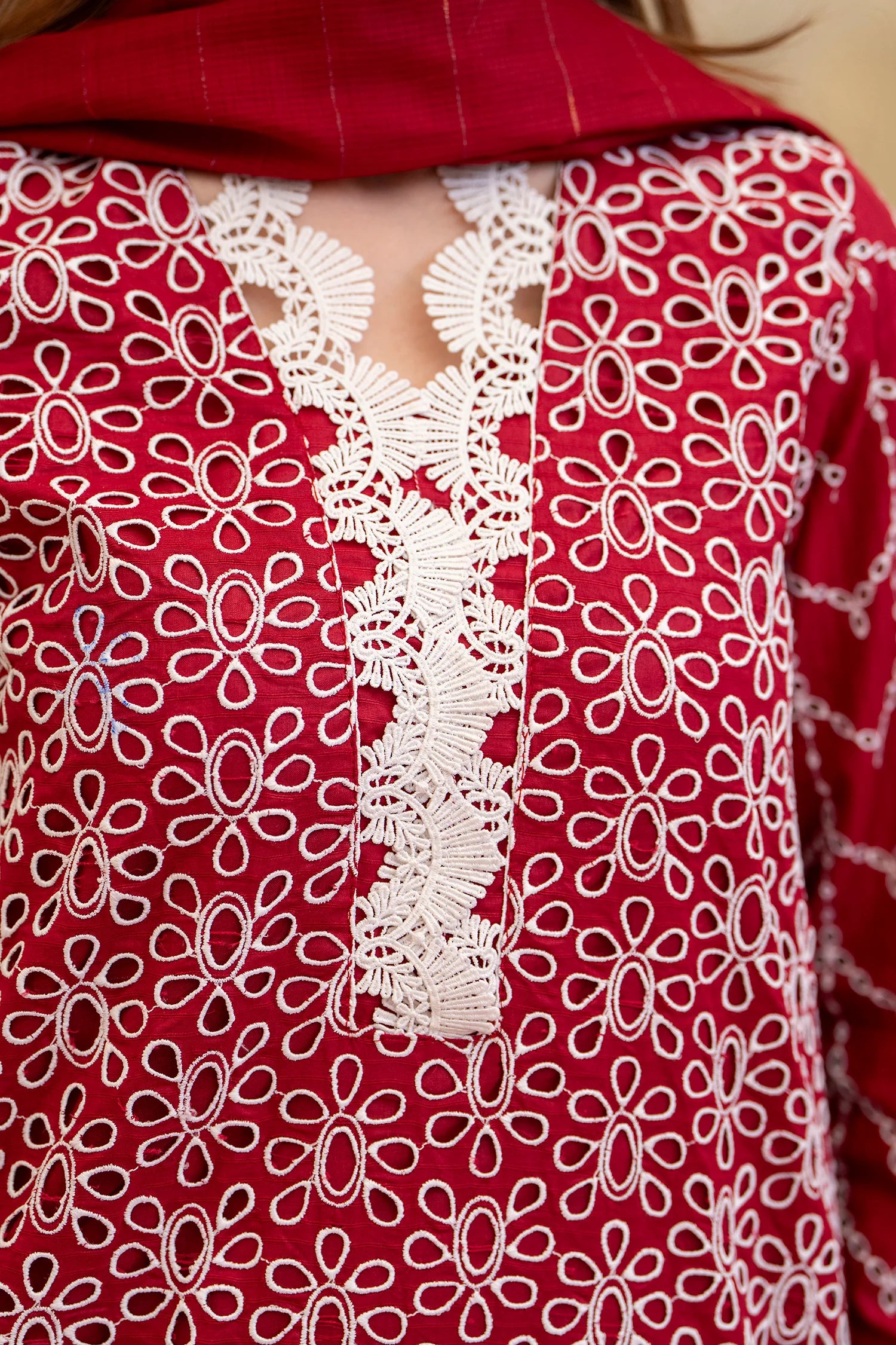 MIRAKHI - 3PC LAWN CHIKANKAARI EMBROIDERED SHIRT WITH LAWN TUBE SLUB DUPATTA AND TROUSER - HZG2236