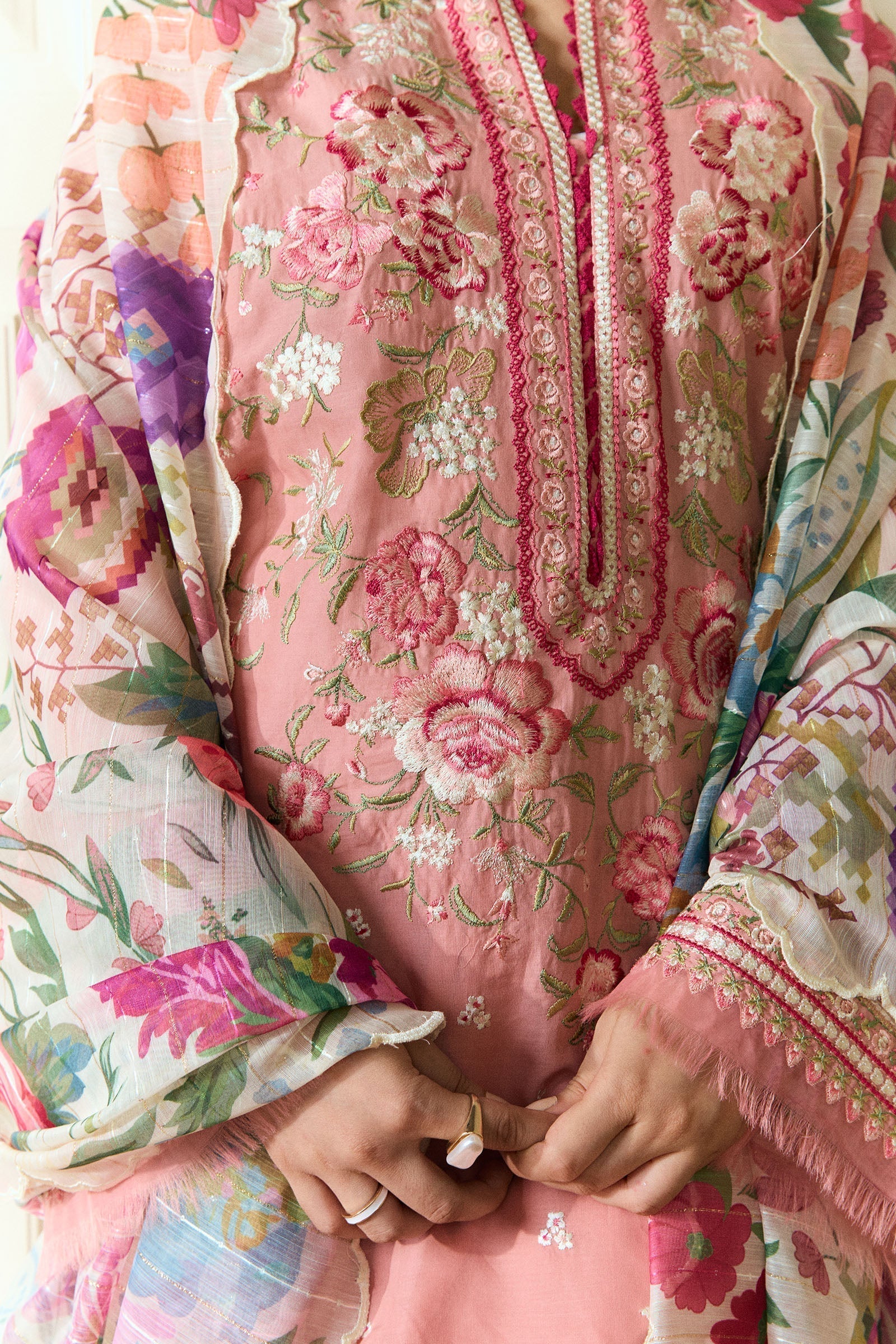 ZARA SHAH JAHAN - 3PC DHANAK EMBROIDERED SHIRT WITH TWILL PRINTED SHAWL AND TROUSER - HZG2344