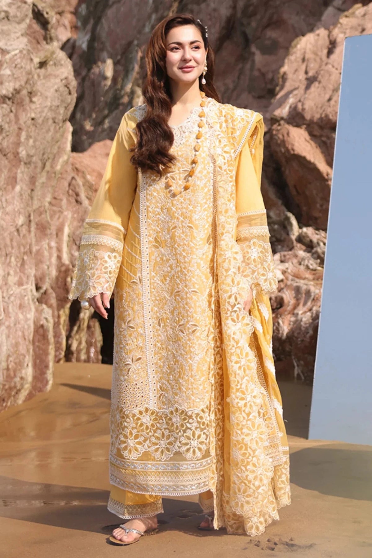 IMROZIA - 3PC LAWN EMBROIDERED SHIRT WITH KHADDI NET EMBROIDERED DUPATTA AND TROUSER - HZG2889