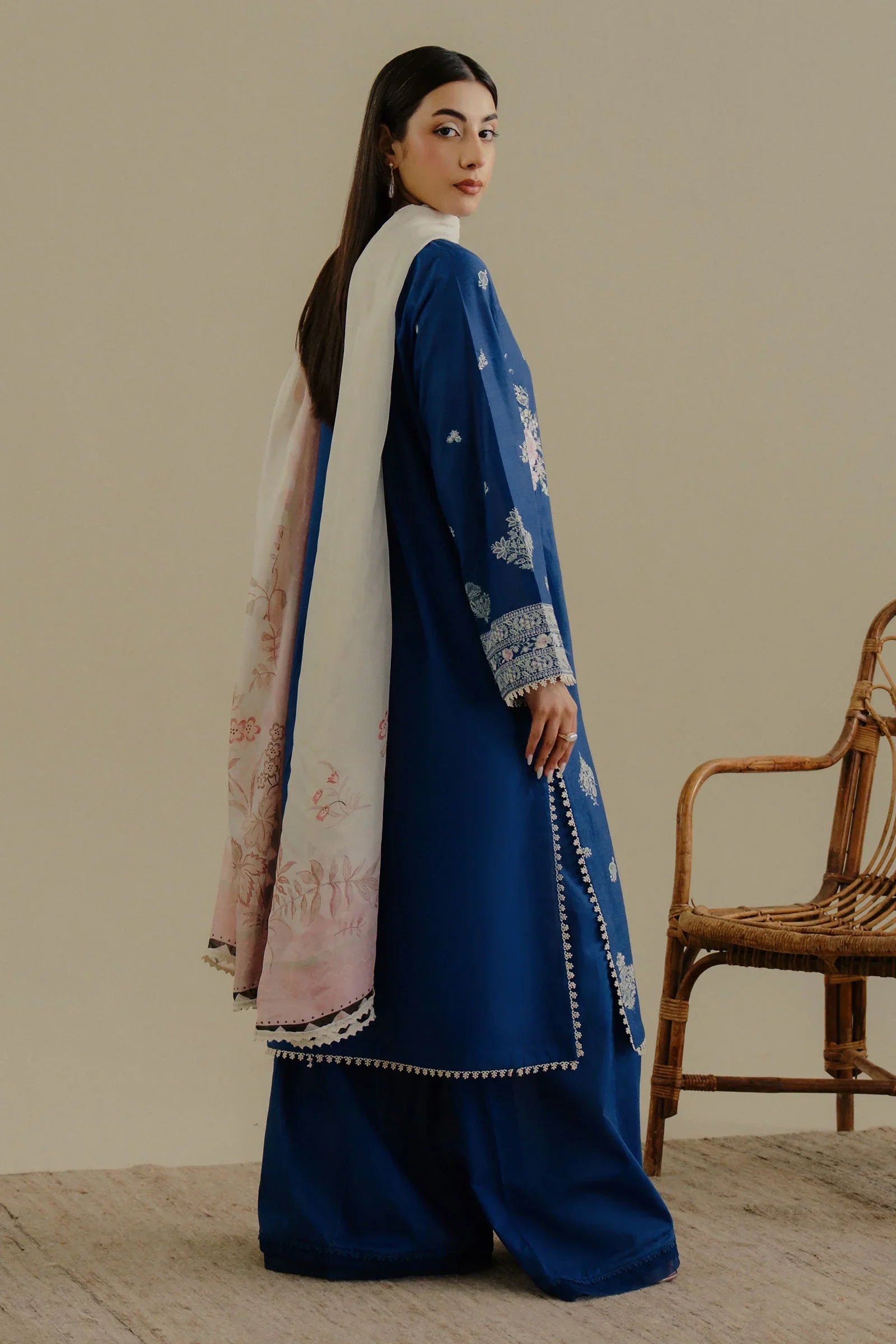 ZARA SHAH JAHAN - 3PC DHANAK EMBROIDERED SHIRT WITH TWILL PRINTED SHAWL AND TROUSER - HZG2342