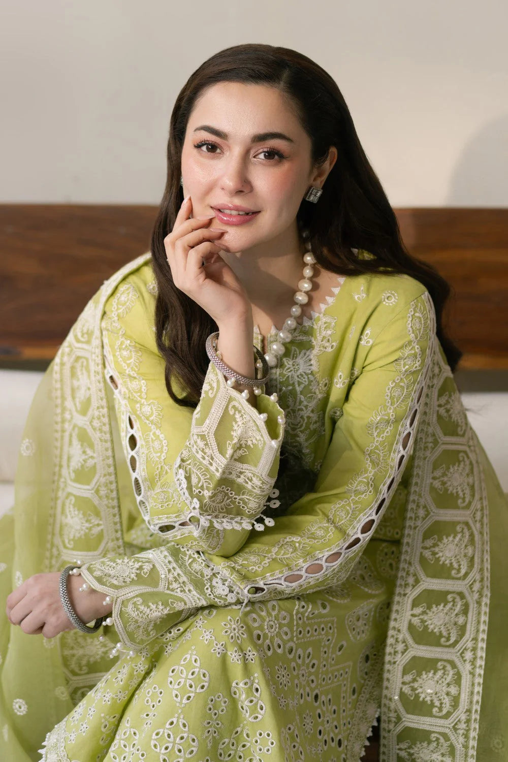 JADE - 3PC LAWN EMBROIDERED SHIRT WITH ORGANZA EMBROIDERED DUPATTA AND TROUSER - HZG2226