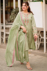 GARNET - 3PC LAWN EMBROIDERED SHIRT WITH CHIFFON EMBROIDERED DUPATTA AND TROUSER - HZG1602