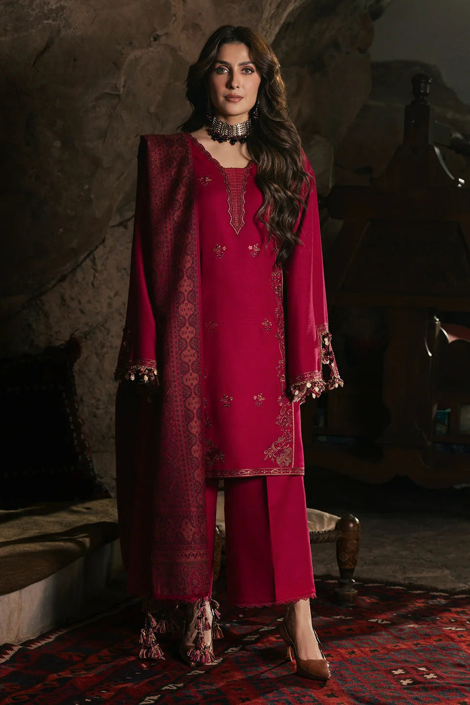 IZEL - 3PC DHANAK EMBROIDERED SHIRT TWILL PRINTED SHAWL AND TROUSER - HZG3162