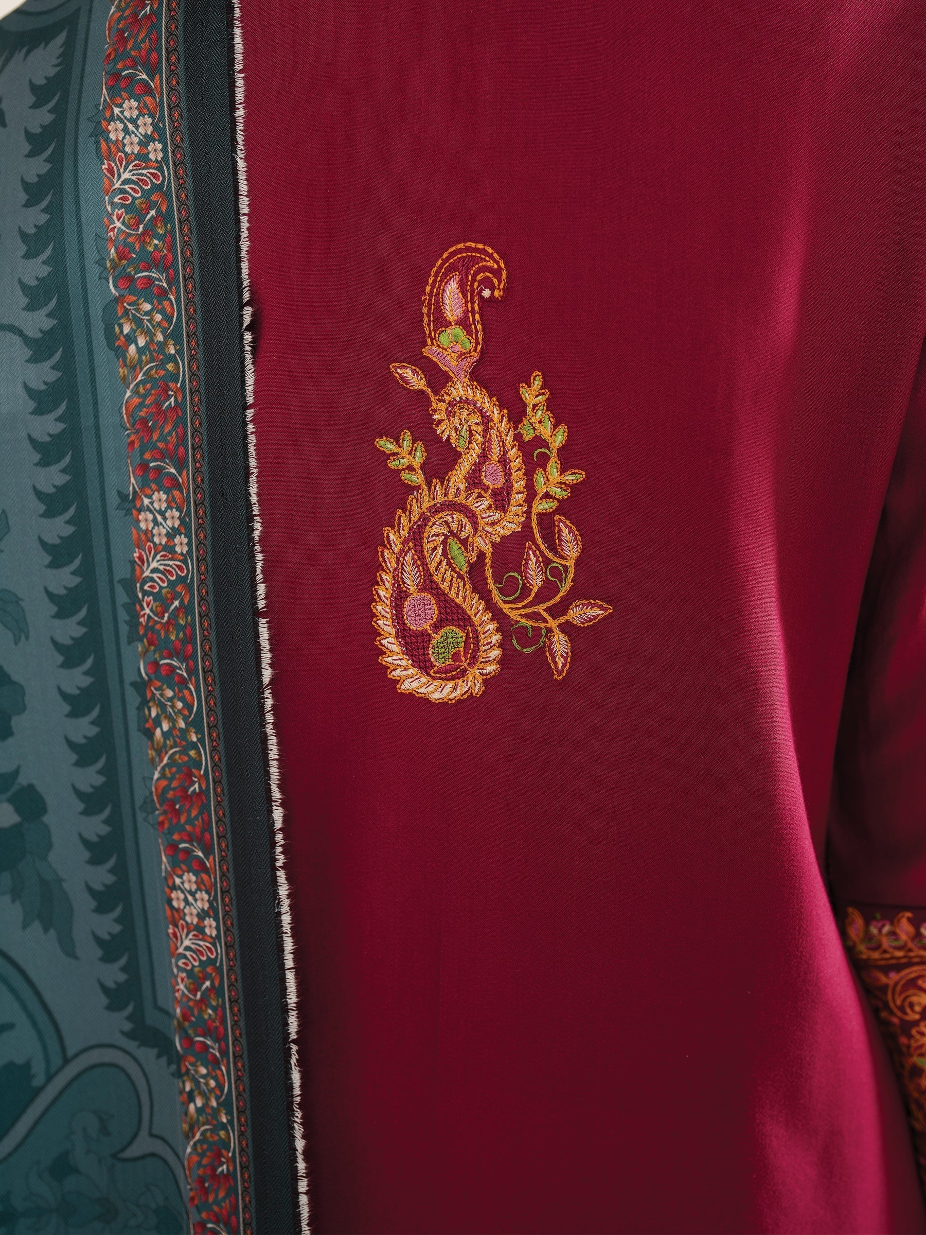 GARNET - 3PC LAWN EMBROIDERED SHIRT WITH MANAAR PRINTED DUPATTA AND TROUSER - HZG2102