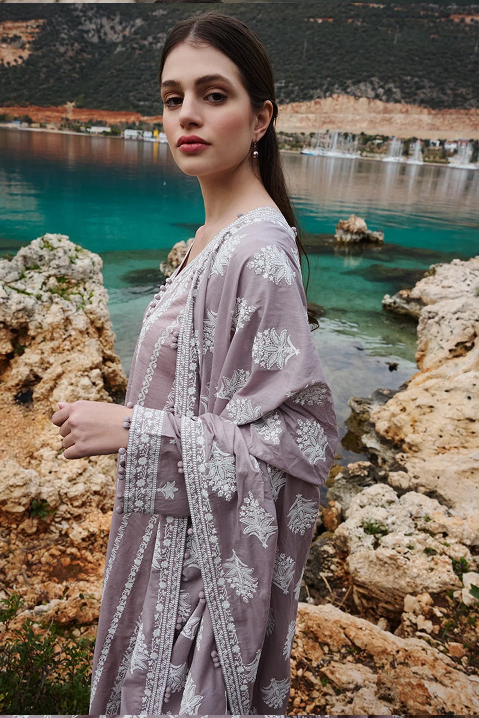 IMAGE - 3PC DHANAK EMBROIDERED SHIRT WITH DHANAK EMBROIDERED SHAWL AND TROUSER - HZG2411
