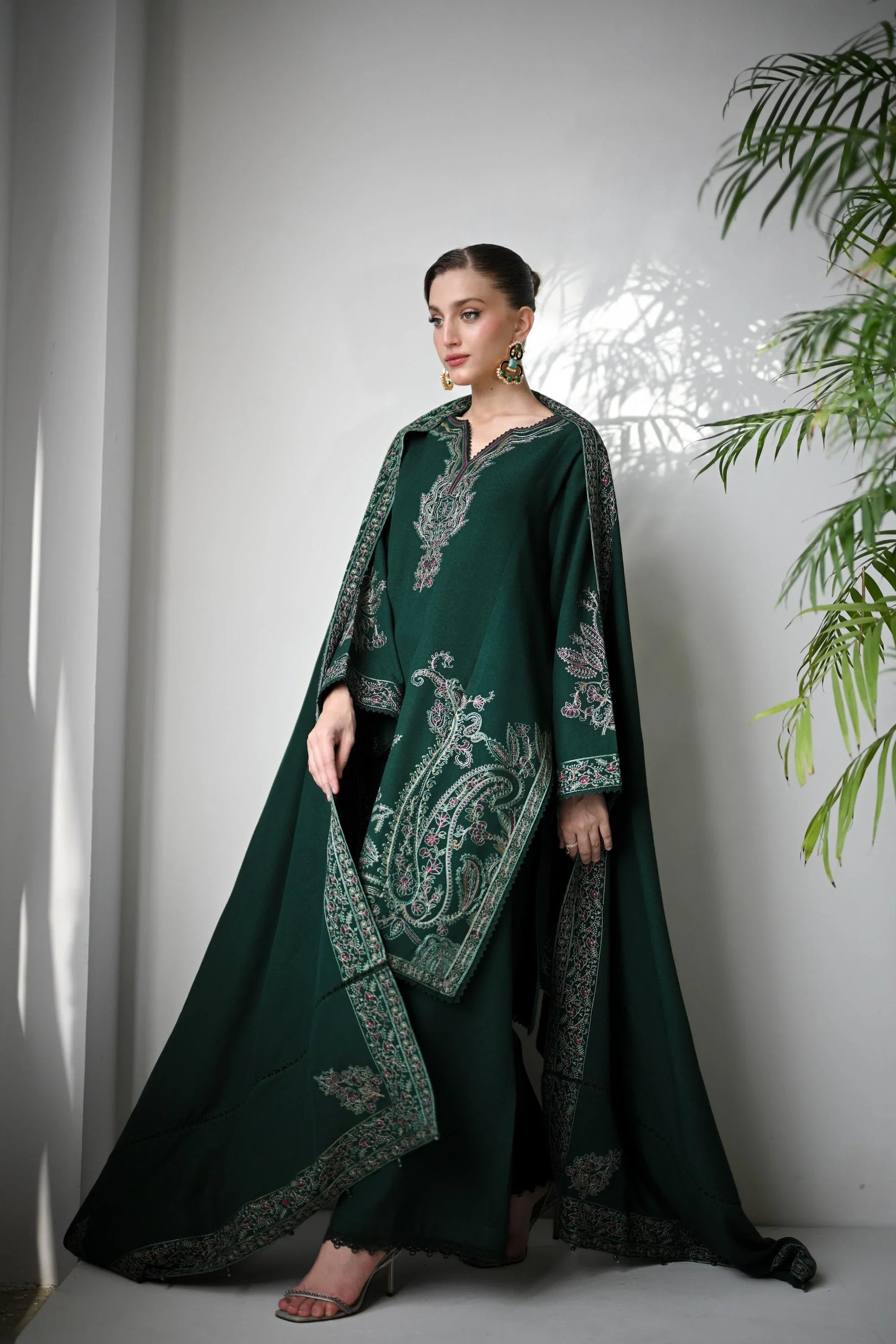 ASIM JOFA - 3PC DHANAK EMBROIDERED SHIRT WITH DHANAK EMBROIDERED SHAWL AND TROUSER - HZG2410