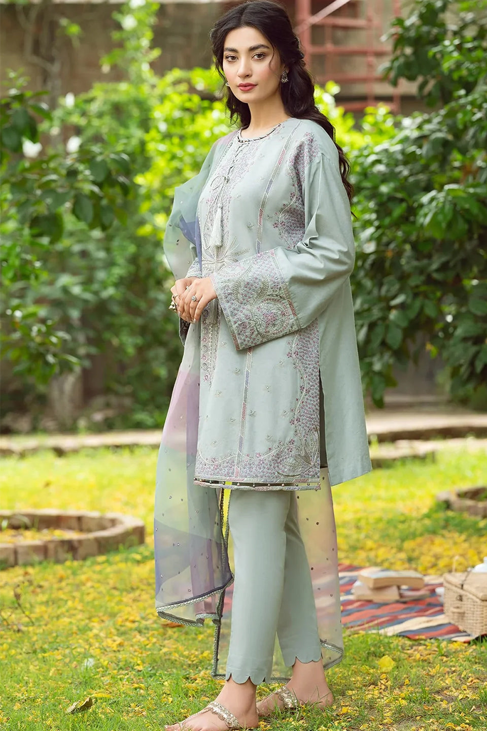 JAZMIN - 3PC LAWN EMBROIDERED SHIRT AND ORGANZA PRINTED DUPATTA WITH TROUSER - HZG1286