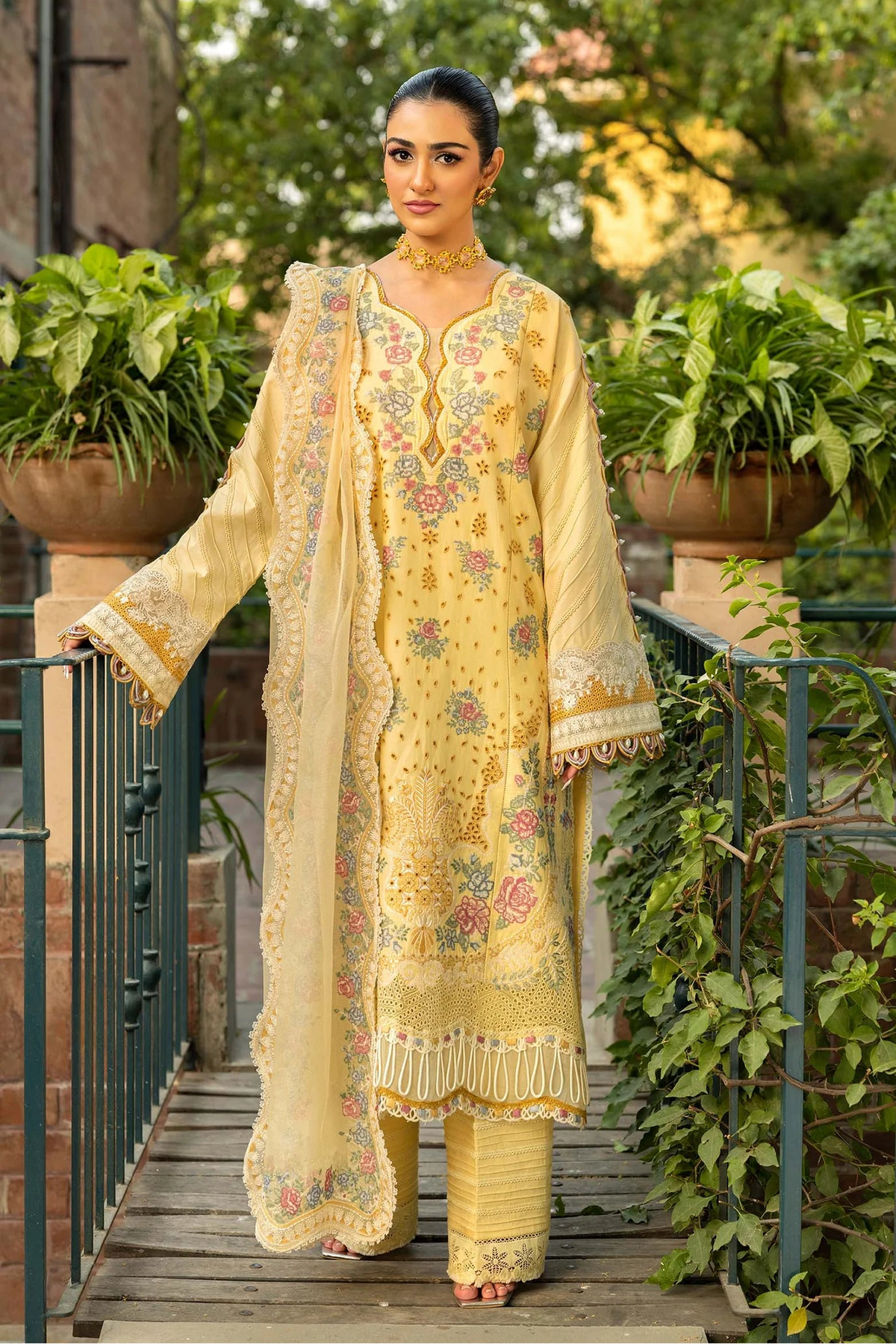 ELAF - 3PC LAWN EMBROIDERED SHIRT WITH KHADDI NET EMBROIDERED DUPATTA AND TROUSER - HZG2871