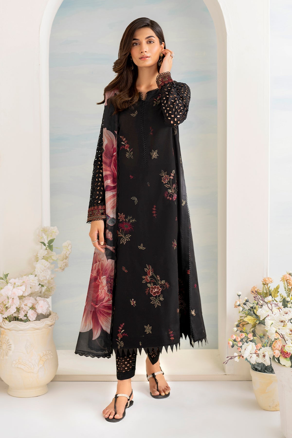IZNIK - 3PC DHANAK EMBROIDERED SHIRT WITH TWILL PRINTED SHAWL AND TROUSER - HZG1819