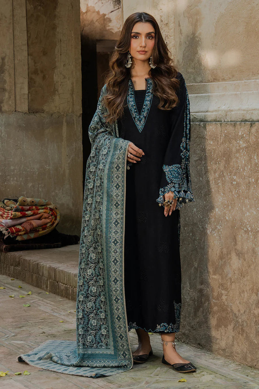 IZEL - 3PC KHADDAR EMBROIDERED SHIRT WITH TWILL PRINTED SHAWL AND TROUSER - HZU2587