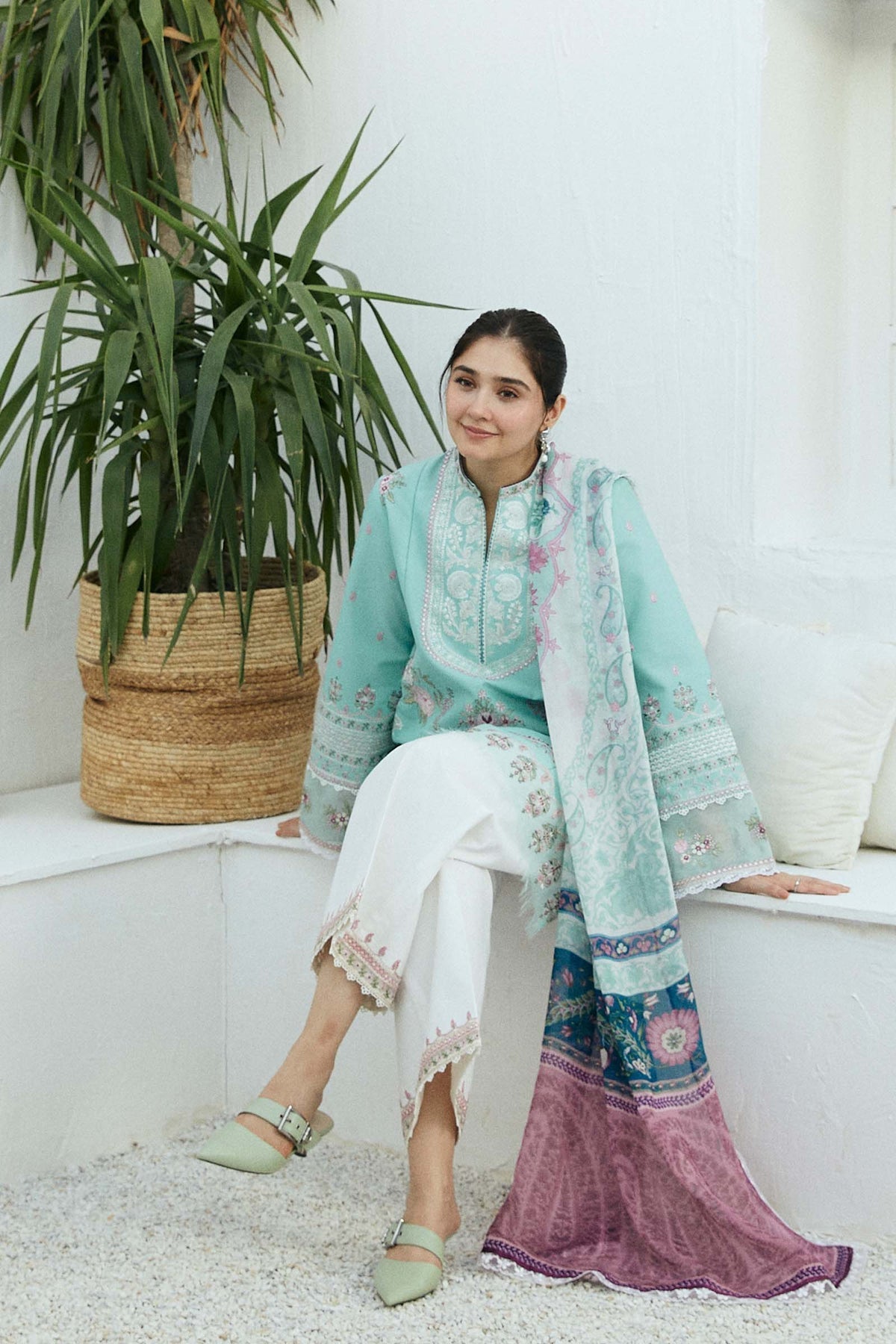 ZARA SHAH JAHAN - 3PC LAWN EMBROIDERED SHIRT WITH DIAMOND PRINTED DUPATTA AND TROUSER - HZG1669