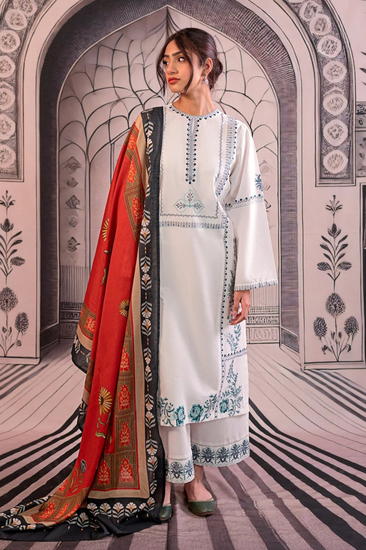 URGE - 3PC LAWN EMBROIDERED SHIRT WITH MANAAR PRINTED DUPATTA AND TROUSER - HZG2221