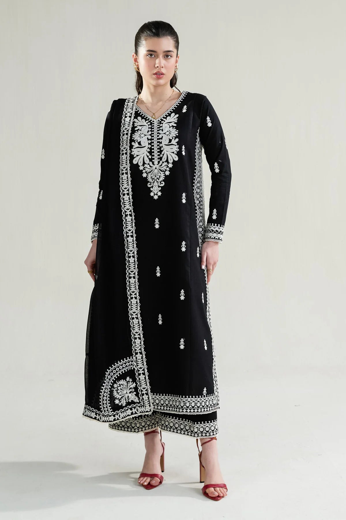 ZAIB - 3PC LAWN EMBROIDERED SHIRT WITH KHADDI NET EMBROIDERED DUPATTA AND TROUSER - HZG2748