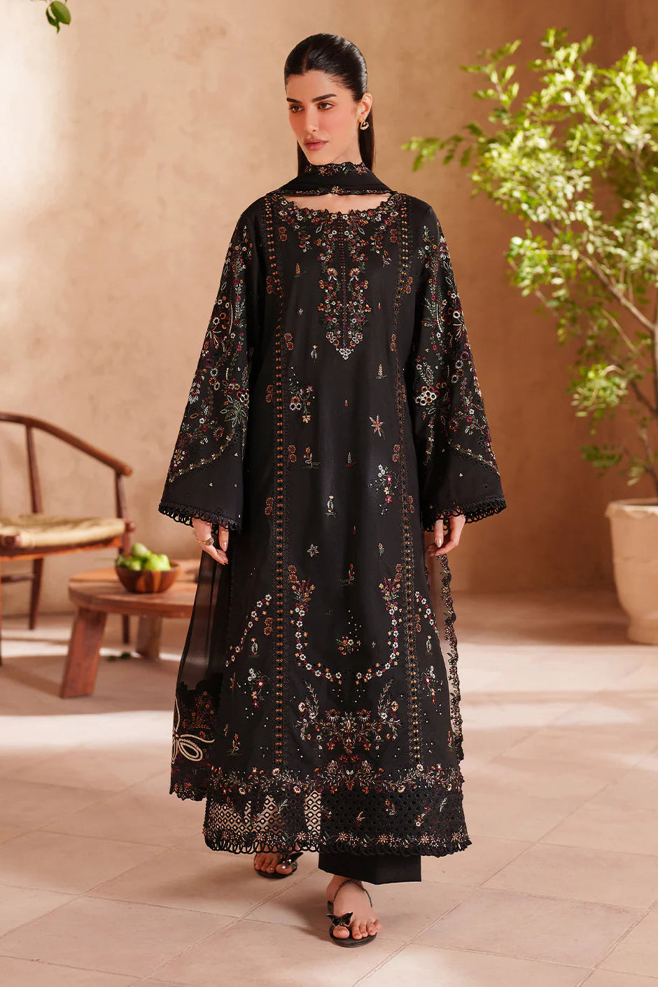 IZNIK - 3PC LAWN EMBROIDERED SHIRT WITH CHIFFON EMBROIDERED DUPATTA AND TROUSER - HZG2833